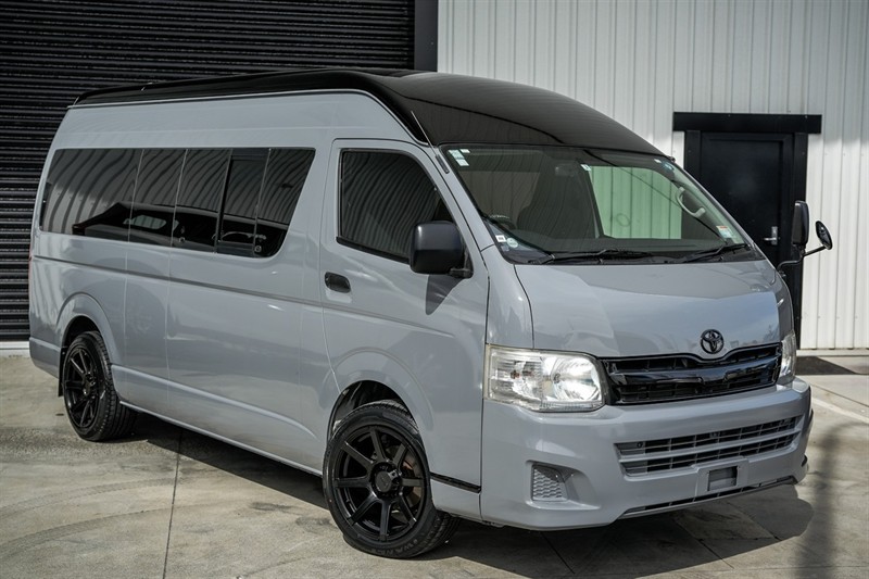2013 Toyota Hiace