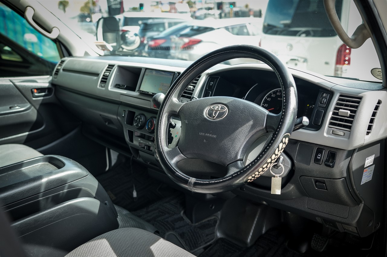 2013 Toyota Hiace