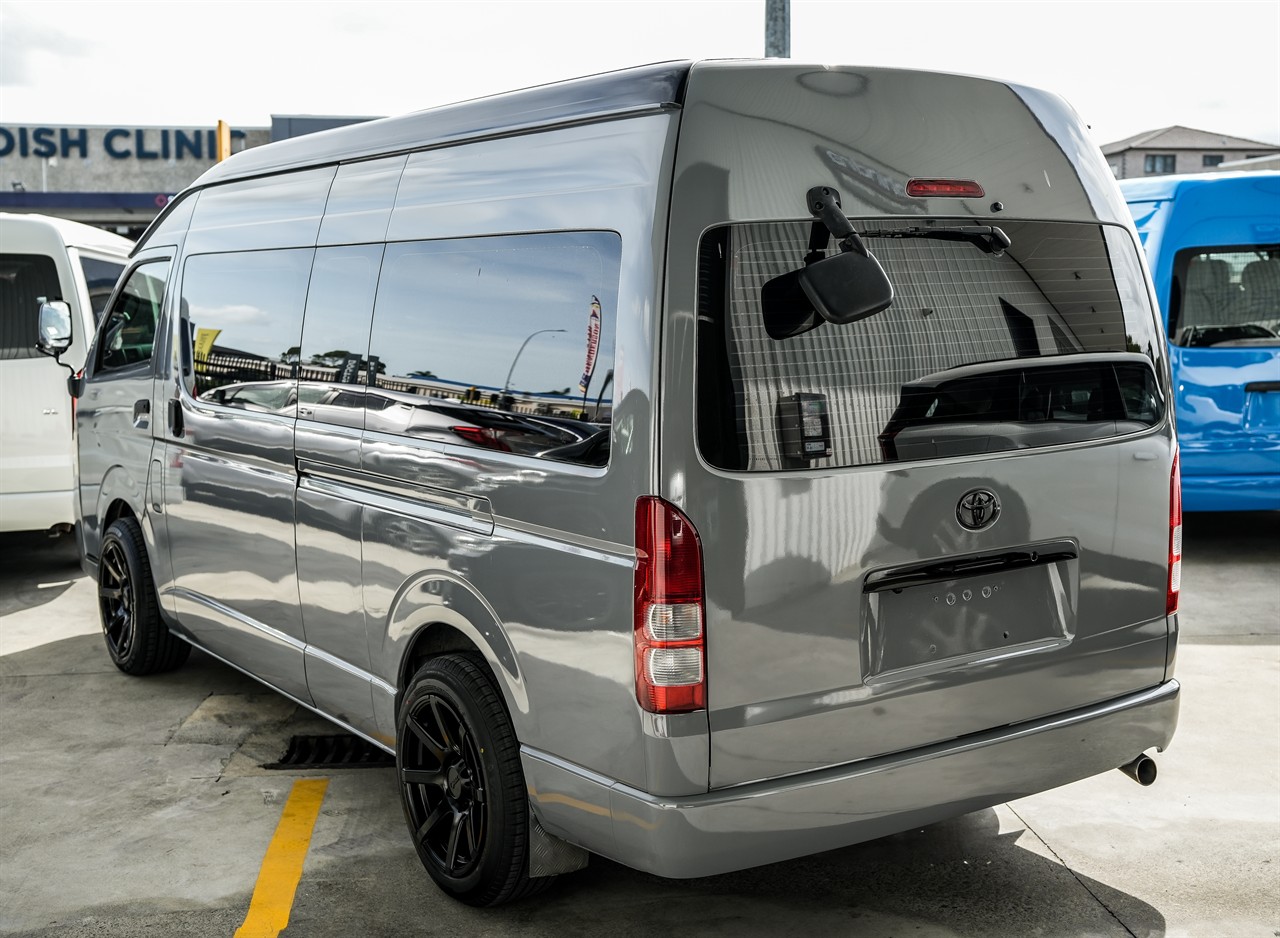 2013 Toyota Hiace