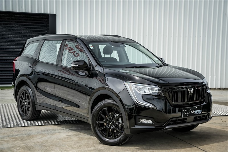 2026 Mahindra XUV700