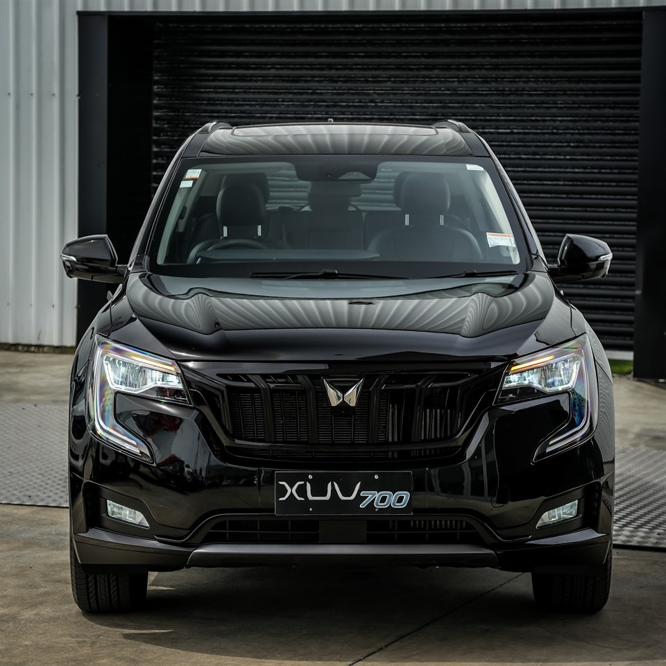 2026 Mahindra XUV700