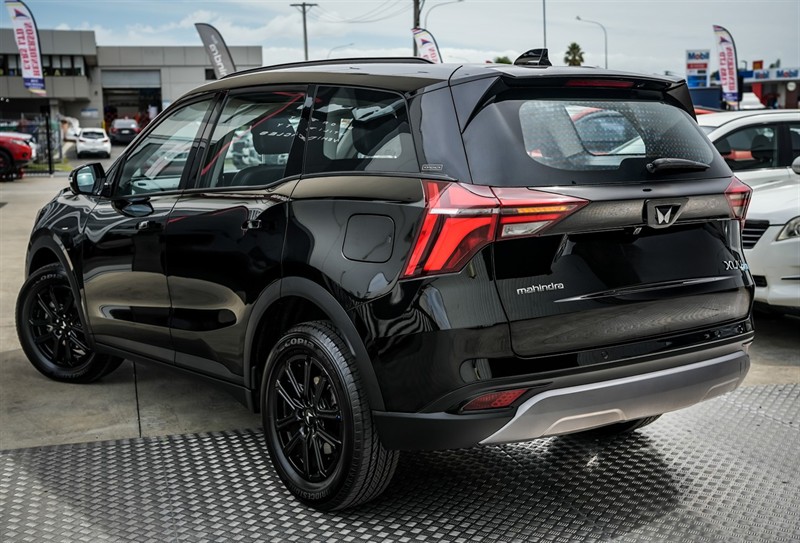 2026 Mahindra XUV700 - Thumbnail