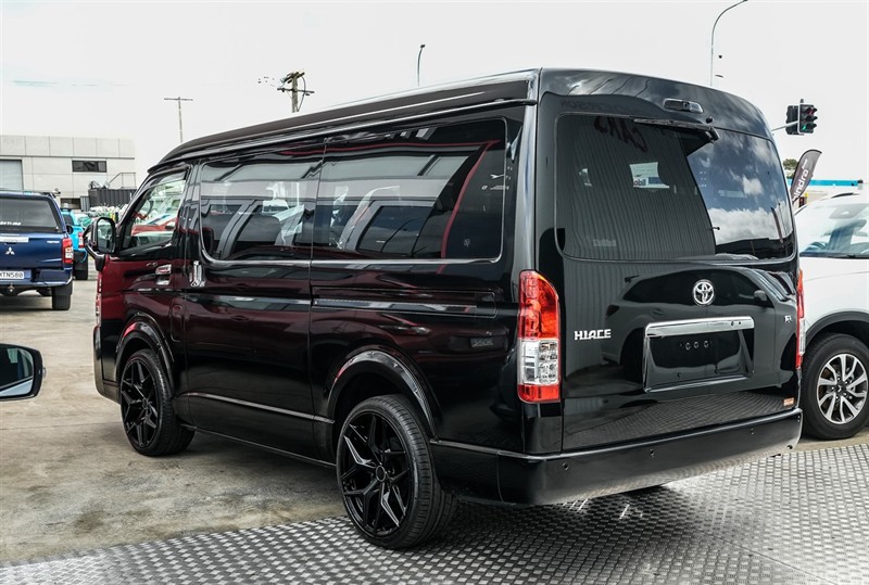 2024 Toyota Hiace - Thumbnail