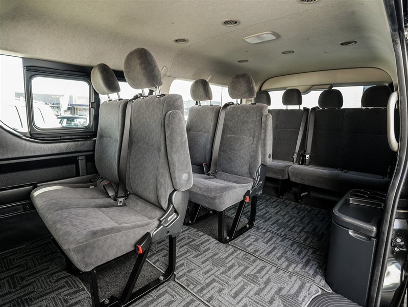 2024 Toyota Hiace - Thumbnail