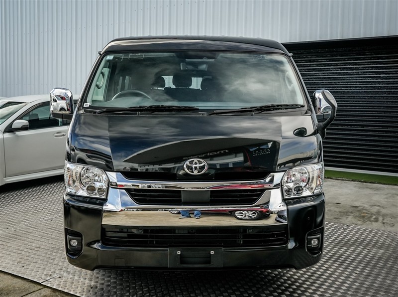 2024 Toyota Hiace - Thumbnail