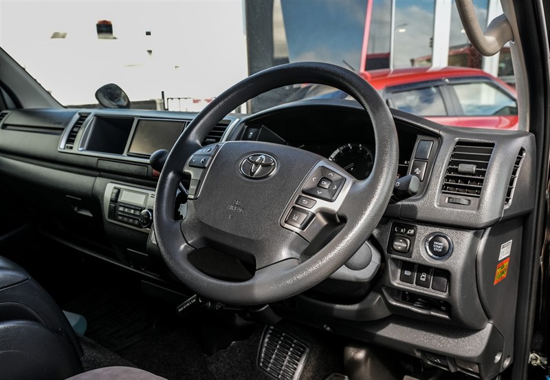2024 Toyota Hiace - Thumbnail