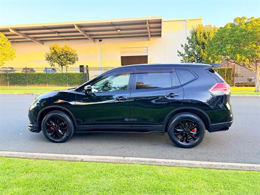 2017 Nissan X-TRAIL - Thumbnail