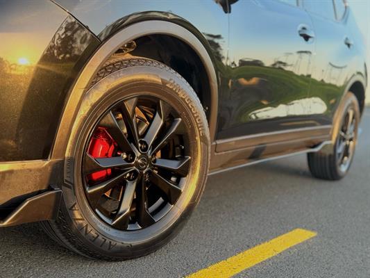 2017 Nissan X-TRAIL - Thumbnail