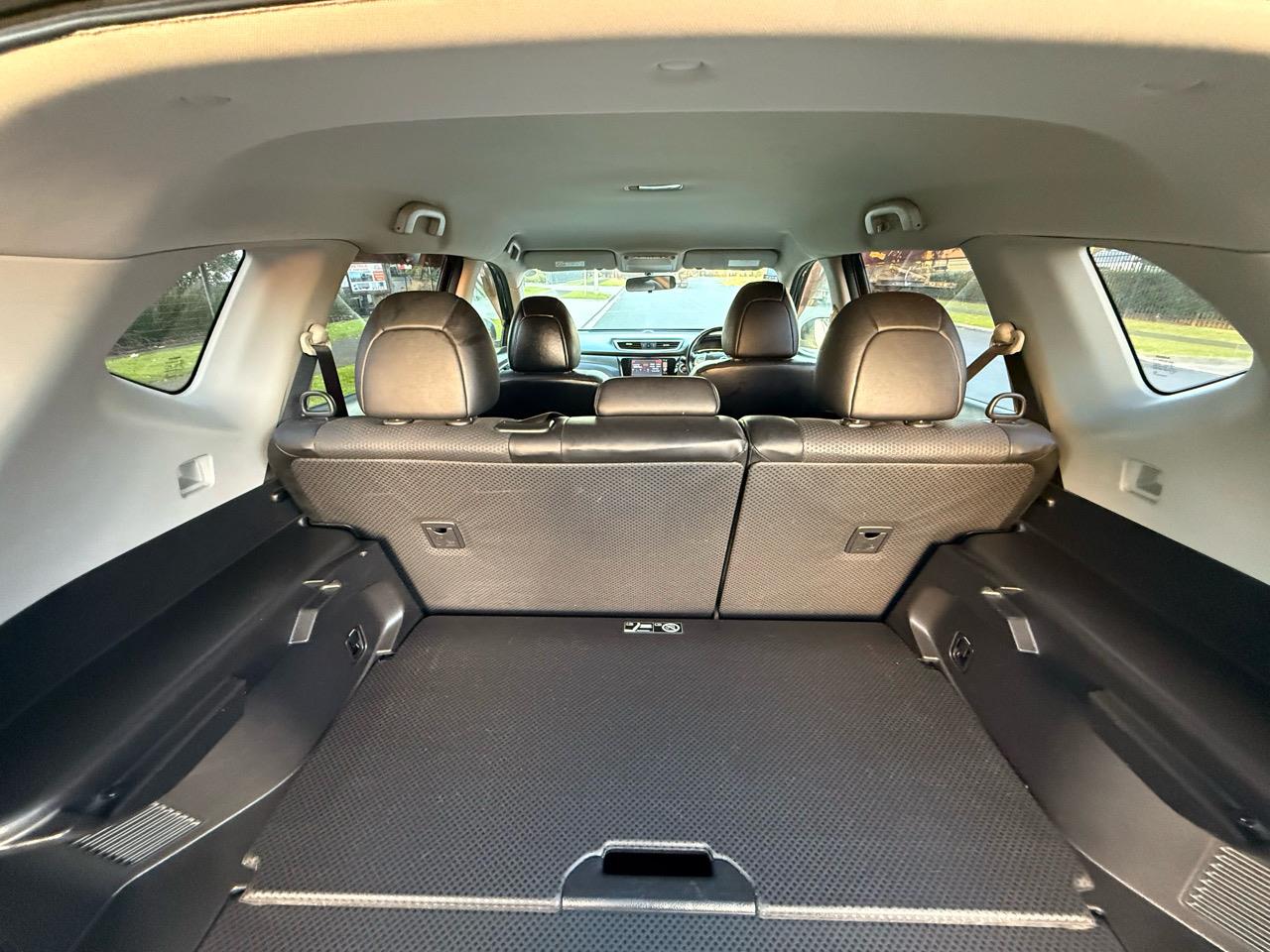 2017 Nissan X-TRAIL