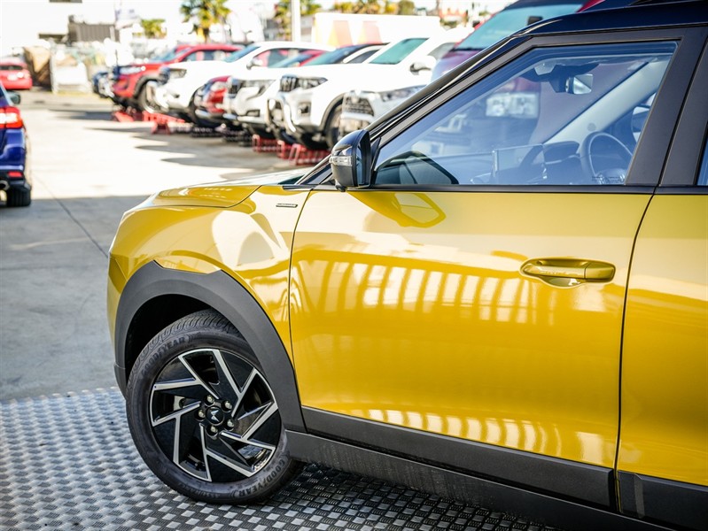 2026 Mahindra XUV 3XO - Thumbnail