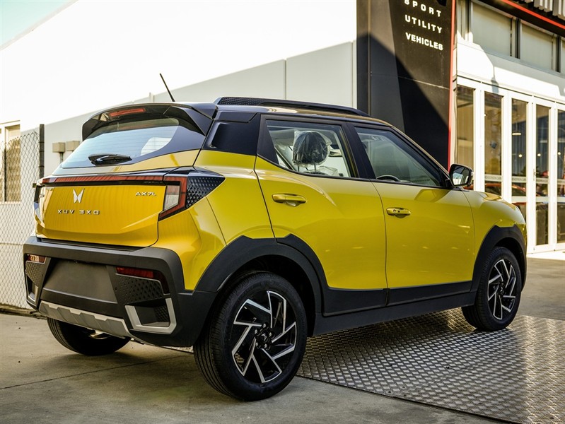 2026 Mahindra XUV 3XO - Thumbnail