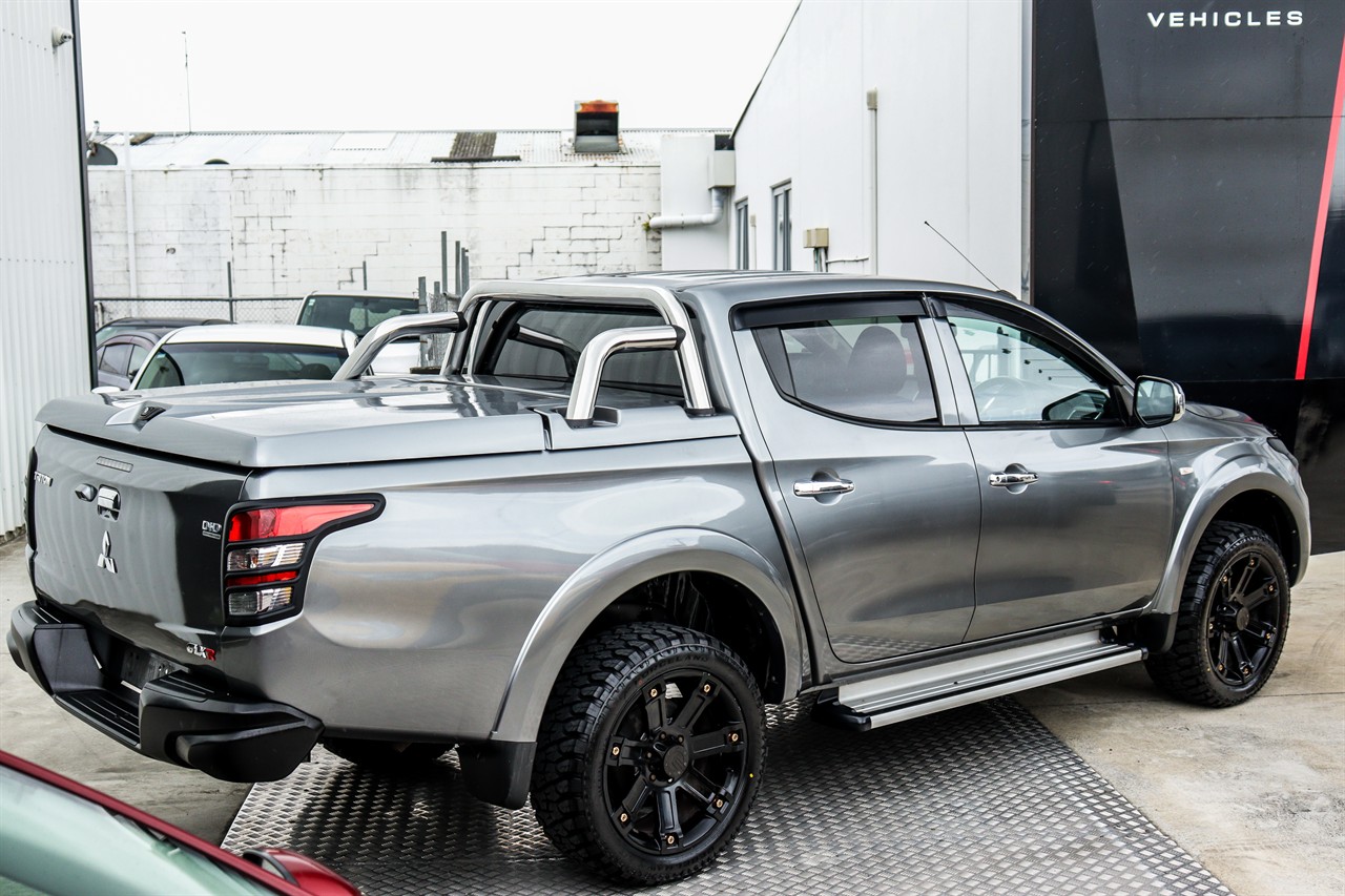 2016 Mitsubishi Triton