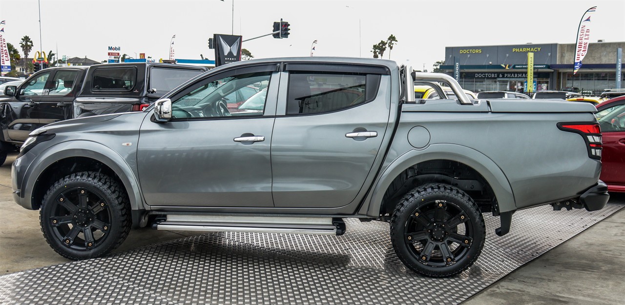 2016 Mitsubishi Triton