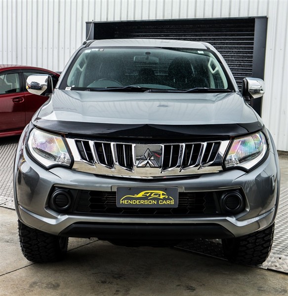 2016 Mitsubishi Triton - Thumbnail