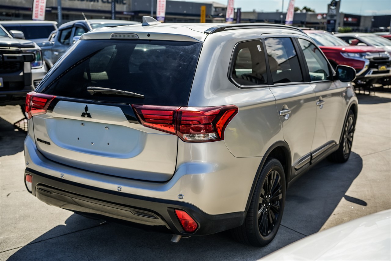 2022 Mitsubishi Outlander