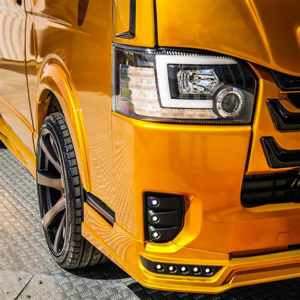 2019 Toyota Hiace - Thumbnail