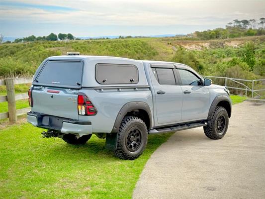 2019 Toyota Hilux - Thumbnail
