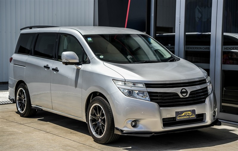 2013 Nissan Elgrand