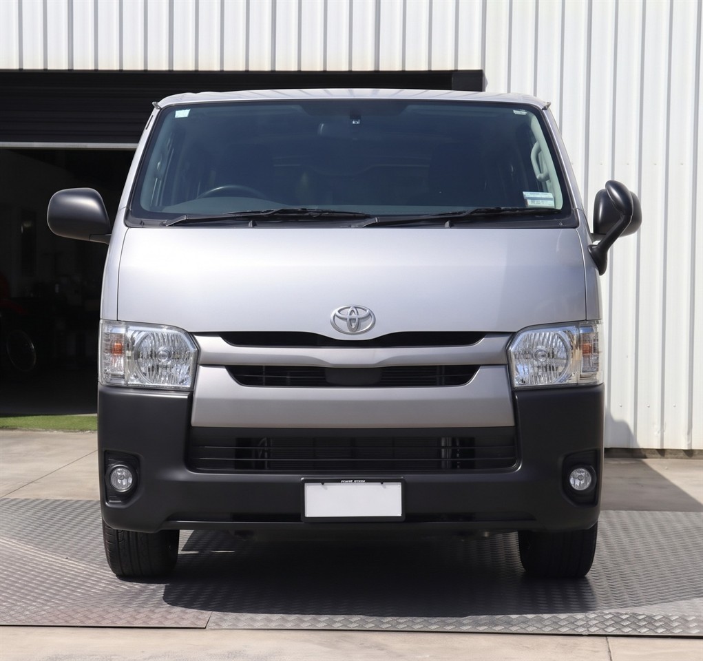 2022 Toyota Hiace