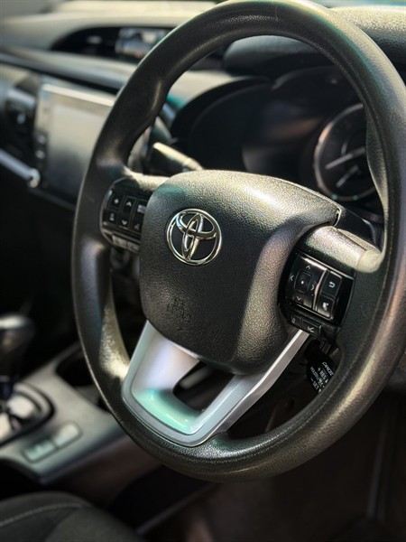 2018 Toyota Hilux - Thumbnail