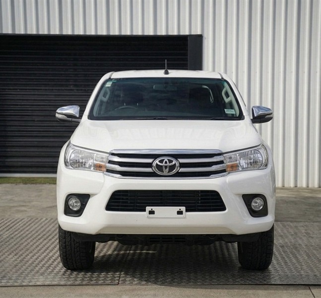 2018 Toyota Hilux - Thumbnail