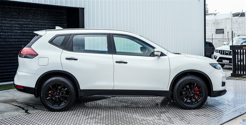 2020 Nissan X-TRAIL - Thumbnail