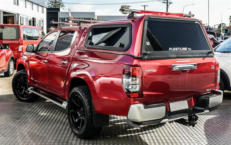 2020 Mitsubishi Triton - Thumbnail