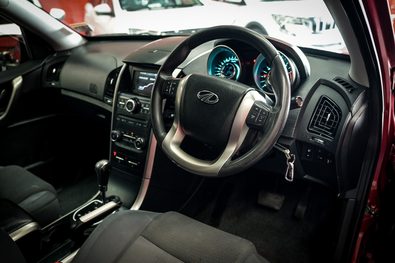 2019 Mahindra XUV 500