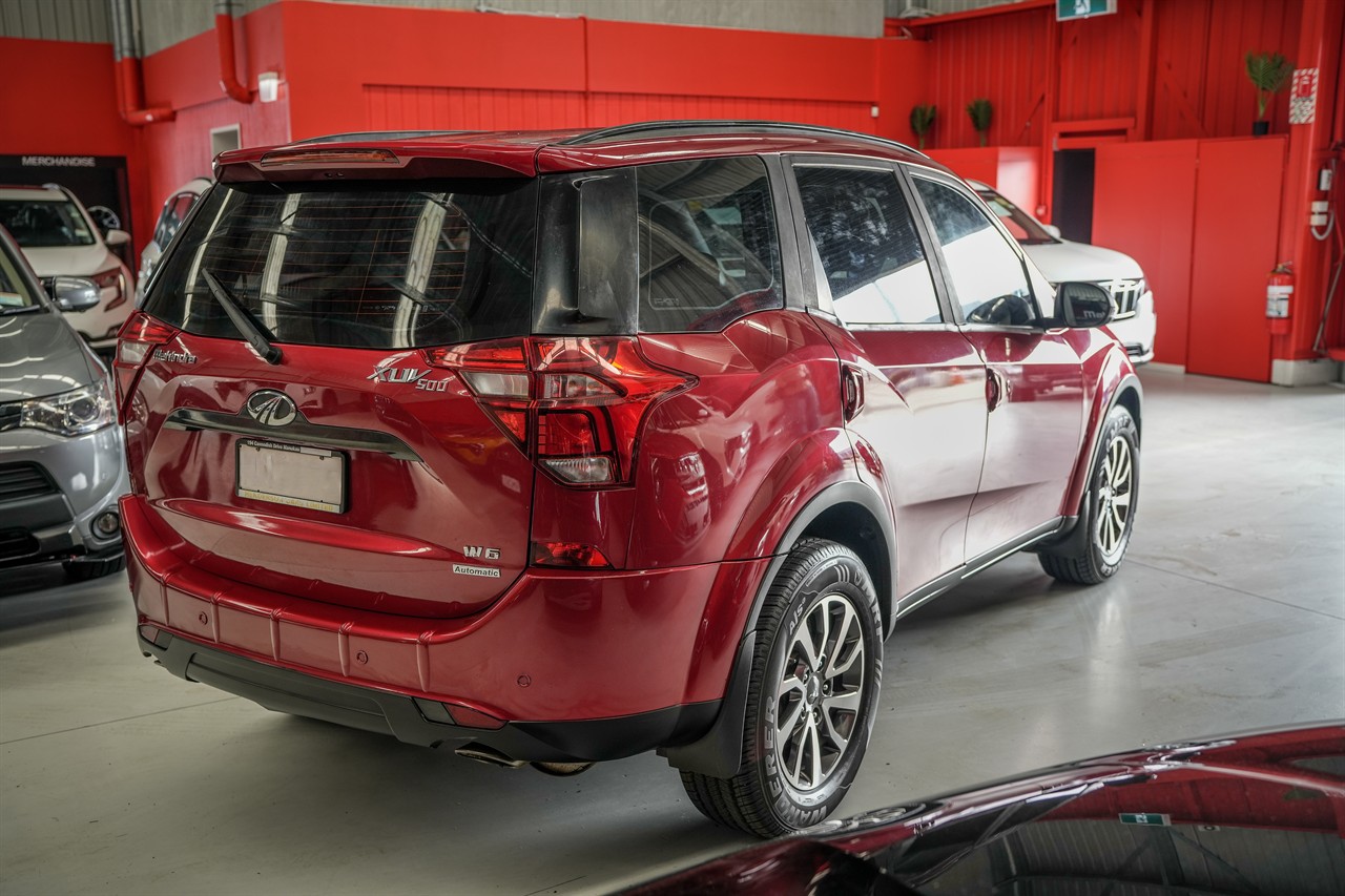 2019 Mahindra XUV 500