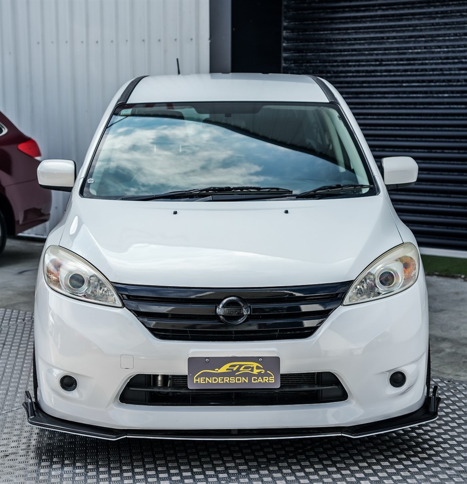 2014 Nissan Lafesta
