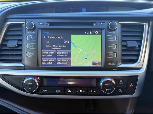 2021 Toyota Highlander - Thumbnail