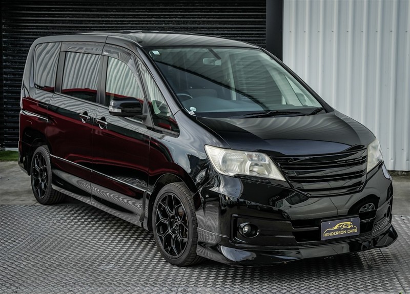 2013 Nissan Serena