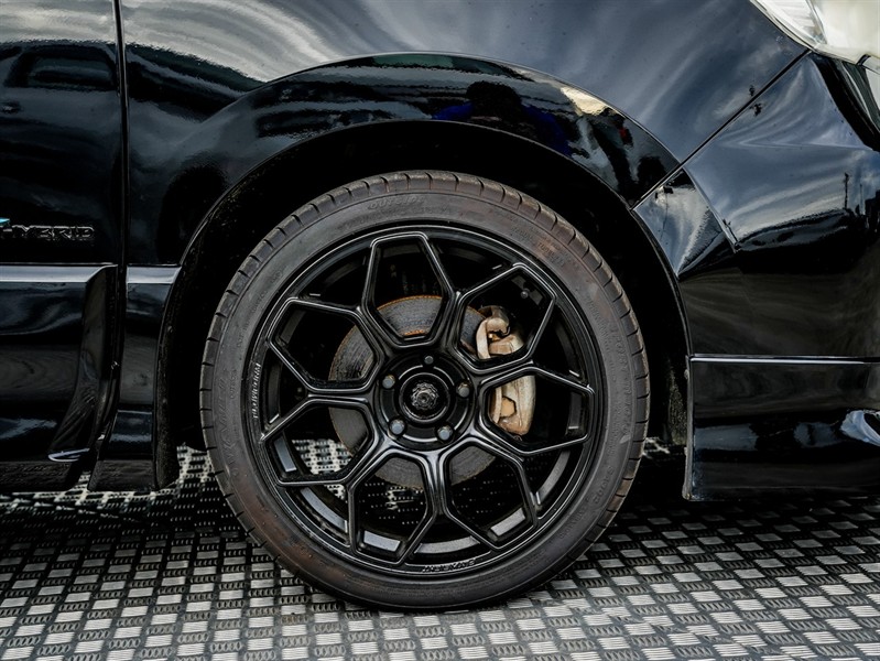 2013 Nissan Serena - Thumbnail