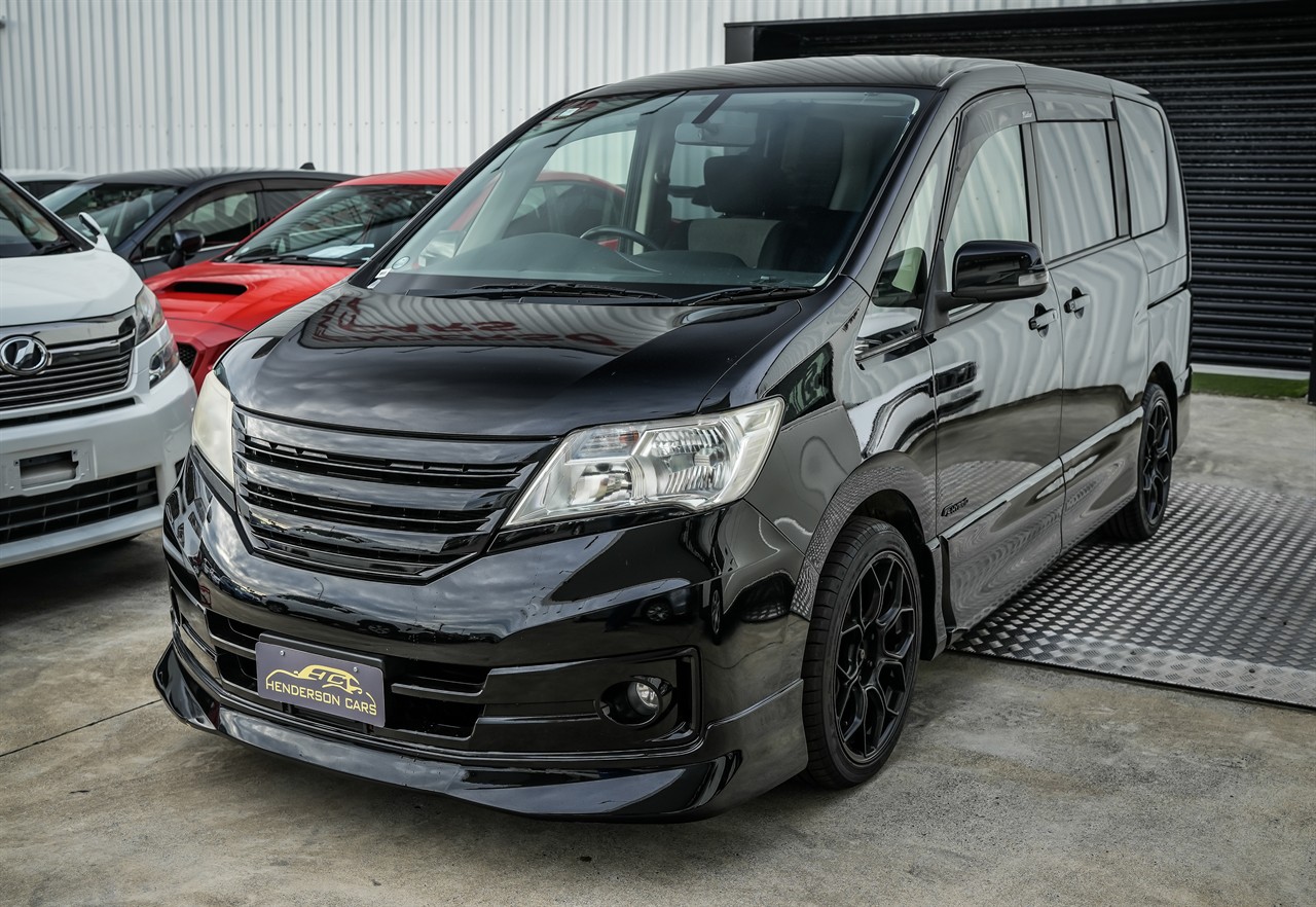 2013 Nissan Serena
