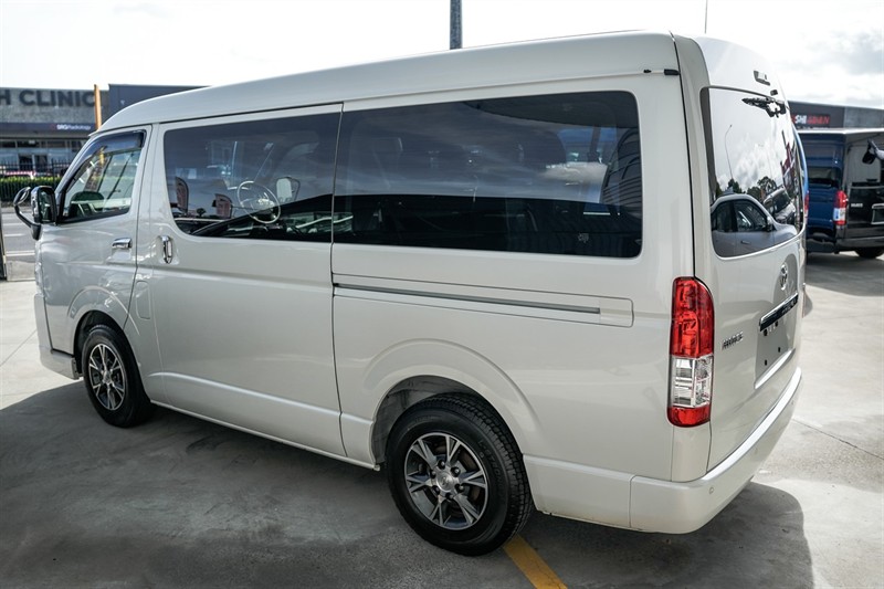 2021 Toyota Hiace - Thumbnail
