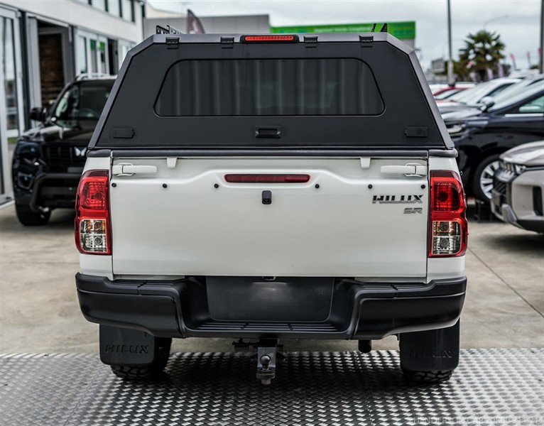 2019 Toyota Hilux - Thumbnail