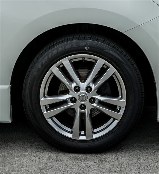 2012 Nissan  - Thumbnail