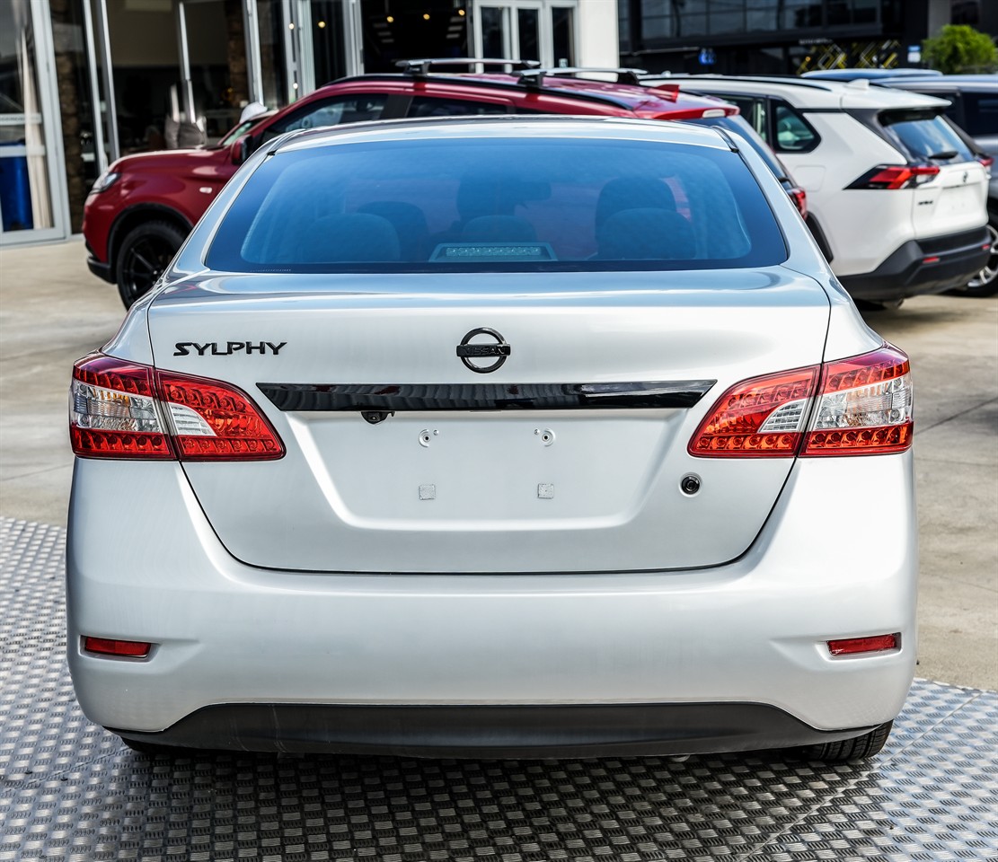 2015 Nissan Bluebird Sylphy