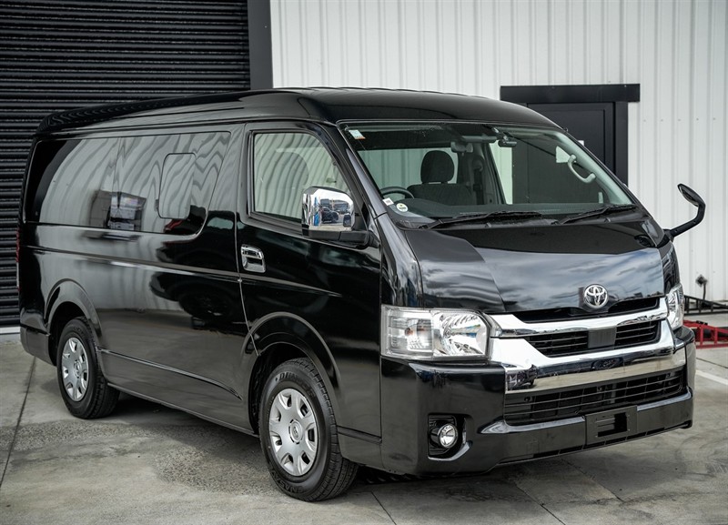 2022 Toyota Hiace