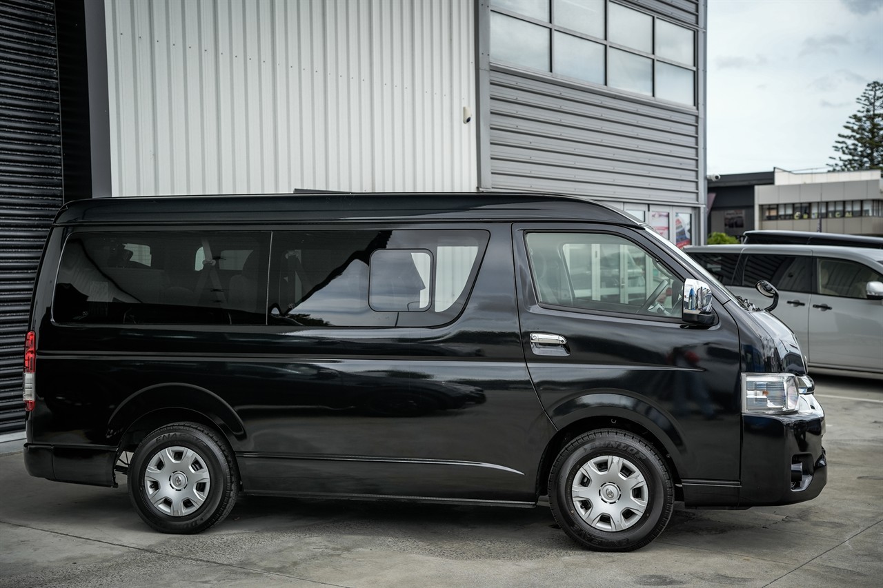 2022 Toyota Hiace
