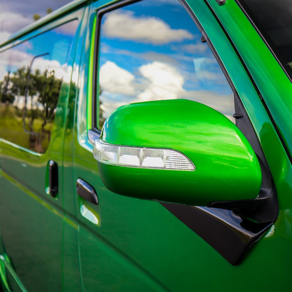 2018 Toyota Hiace (11-Seater)