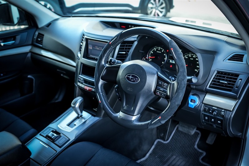 2014 Subaru Legacy - Thumbnail