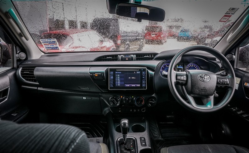 2019 Toyota Hilux - Thumbnail