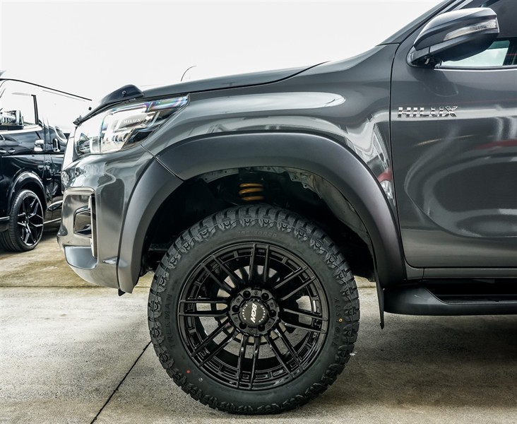 2019 Toyota Hilux - Thumbnail