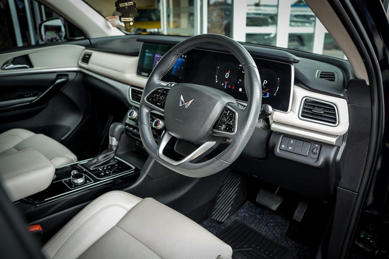 2023 Mahindra XUV 700