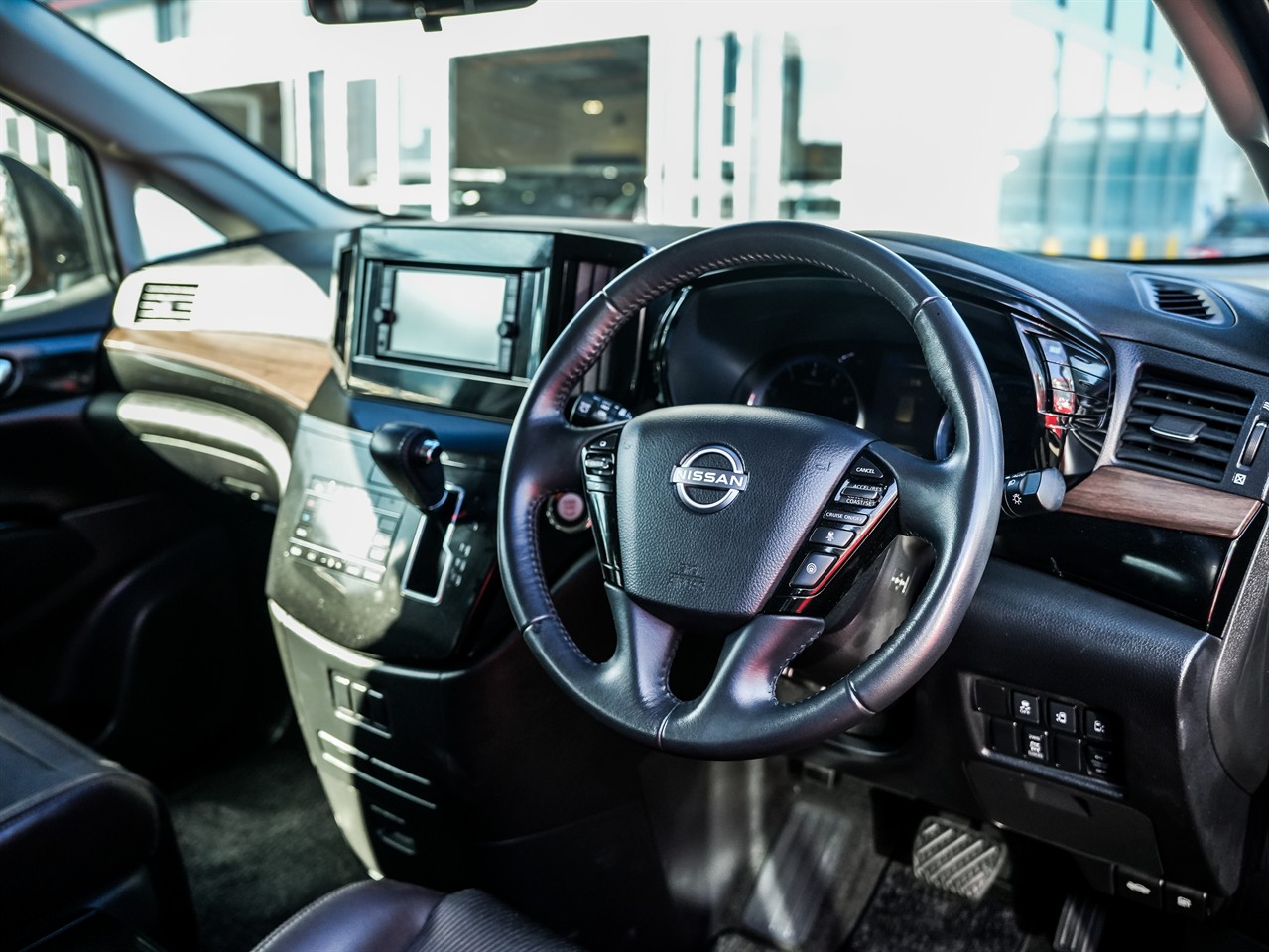 2023 Nissan Elgrand