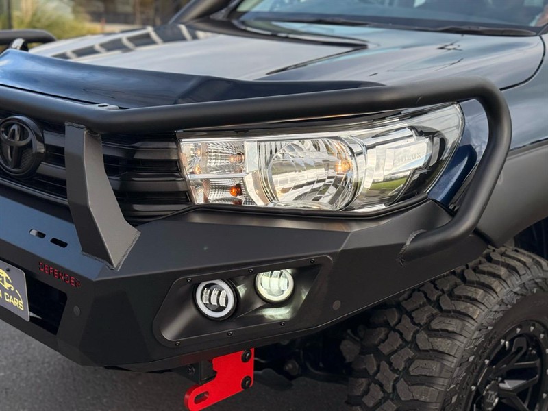 2019 Toyota Hilux - Thumbnail