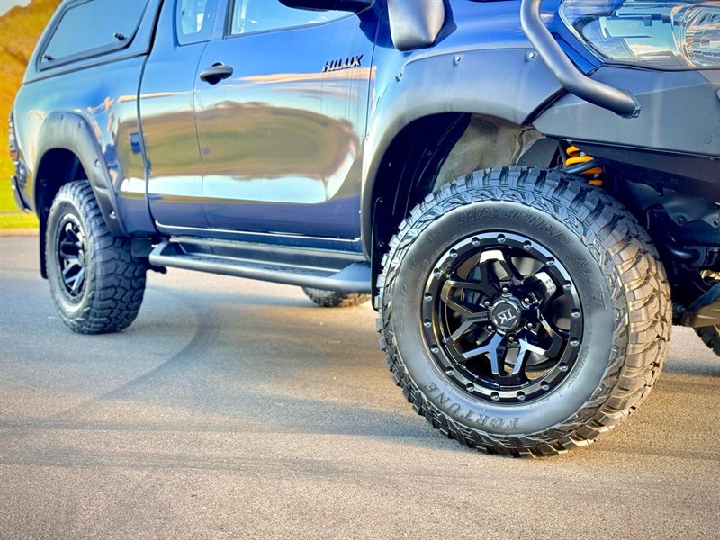 2019 Toyota Hilux - Thumbnail