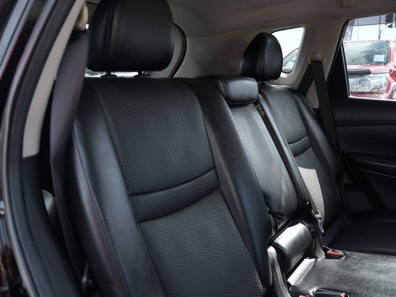 2016 Nissan X-TRAIL - Thumbnail