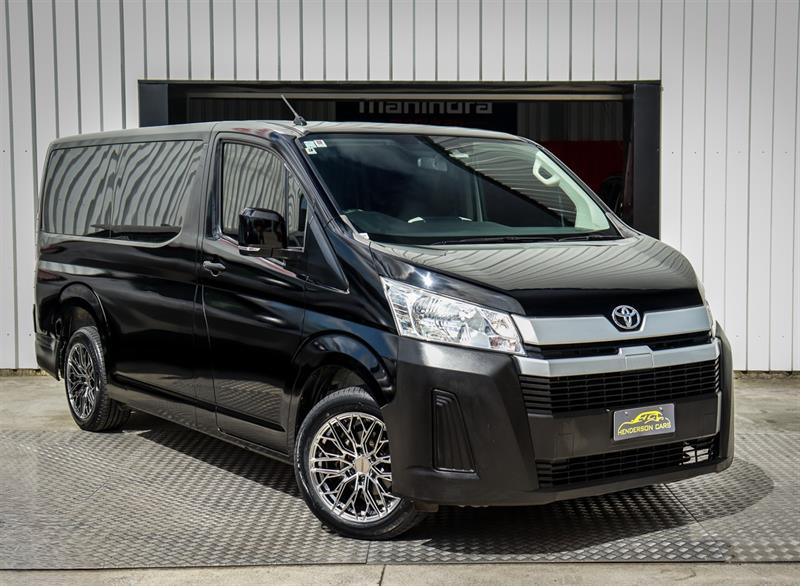 2020 Toyota Hiace - Thumbnail